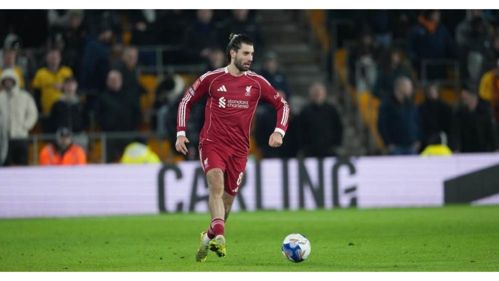 Nguồn năng lượng kh&ocirc;ng giới hạn của Dominik Szoboszlai